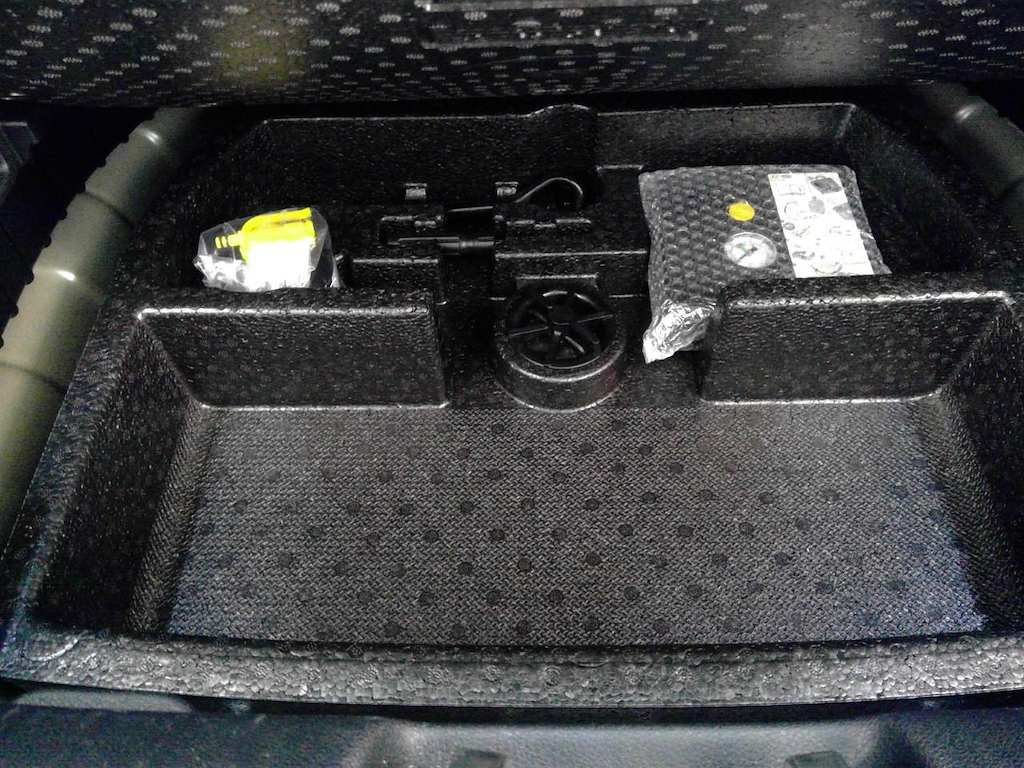 Foto 13 van Kia Niro