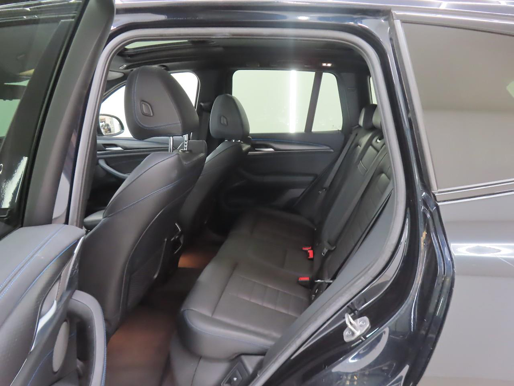 Foto 8 van BMW ix3