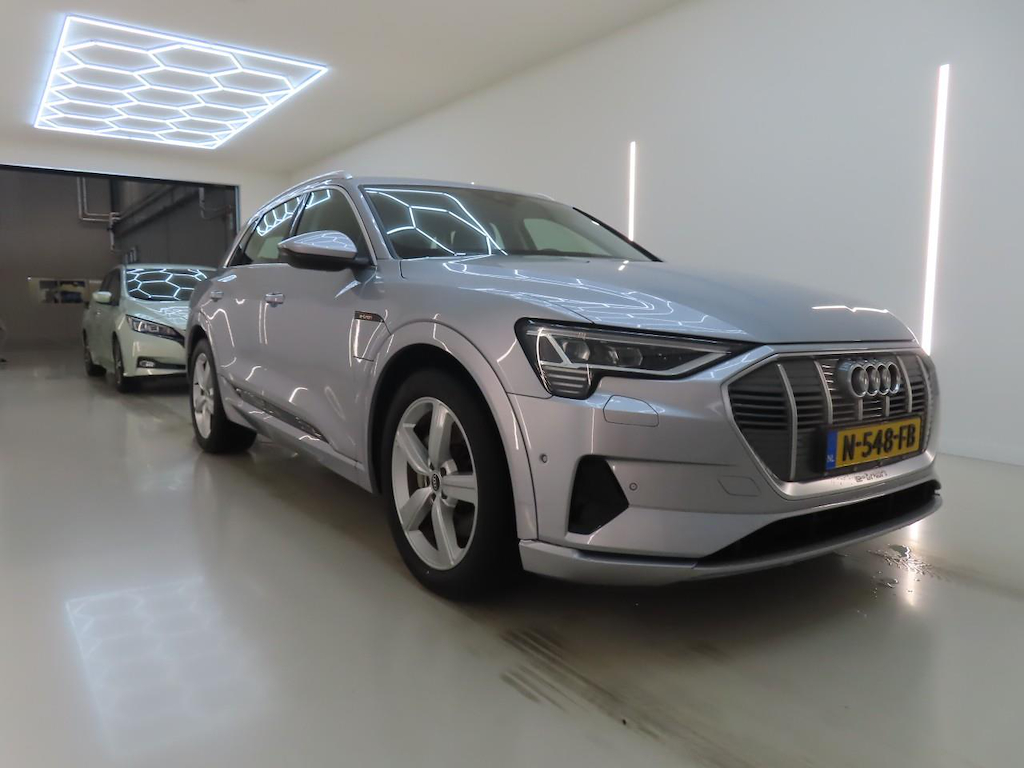 Foto 3 van Audi e-tron