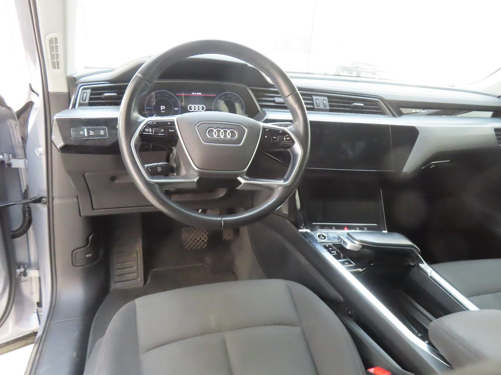 Foto 6 van Audi e-tron