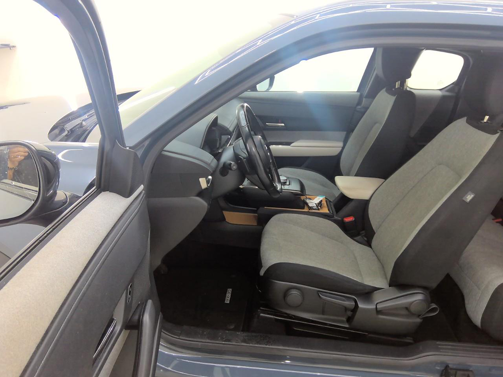Foto 8 van Mazda MX-30