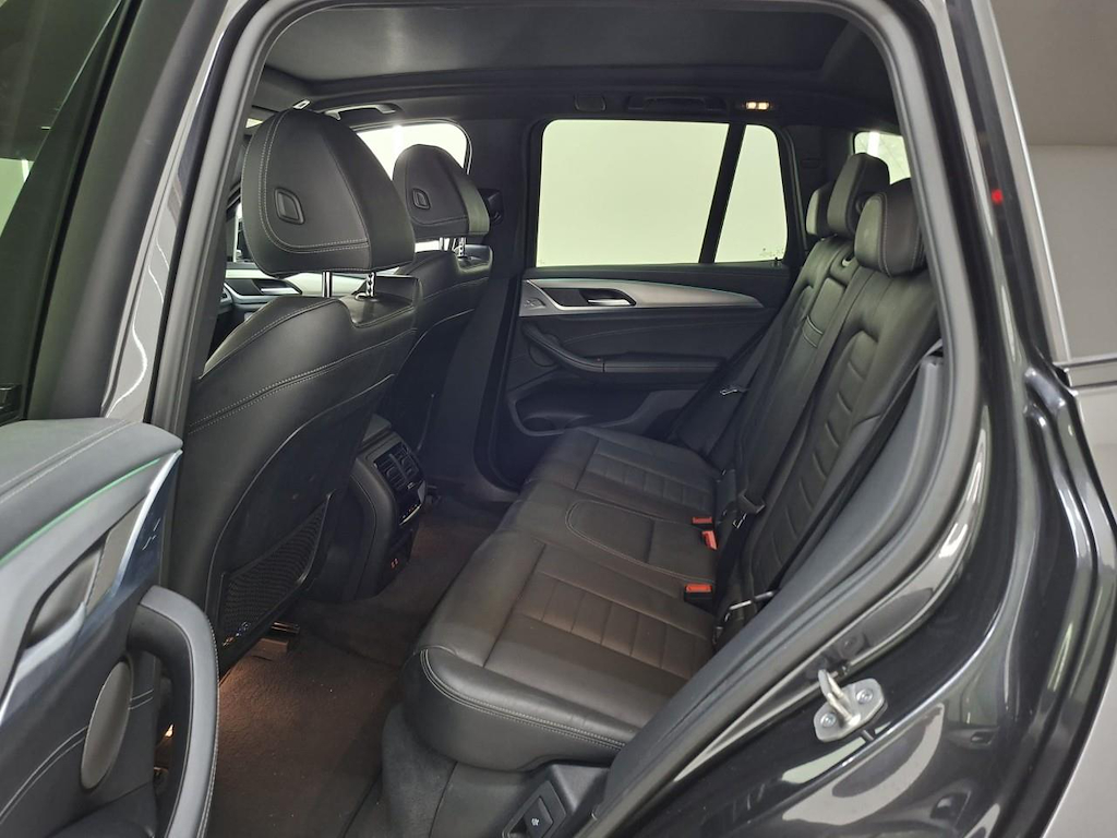 Foto 7 van BMW ix3
