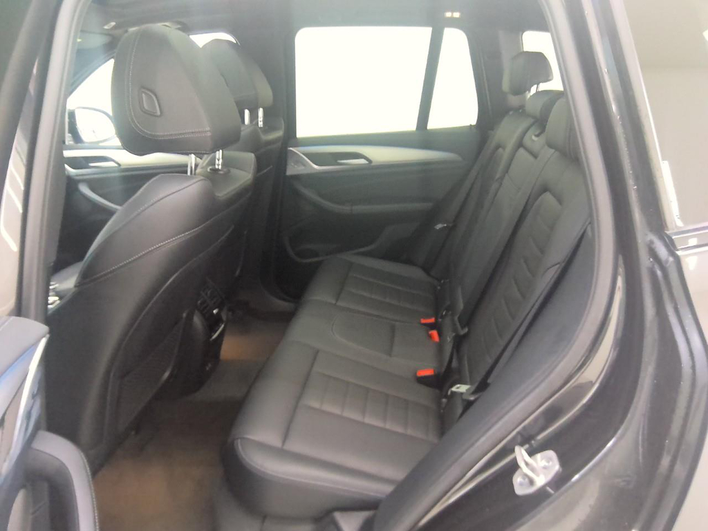 Foto 9 van BMW ix3