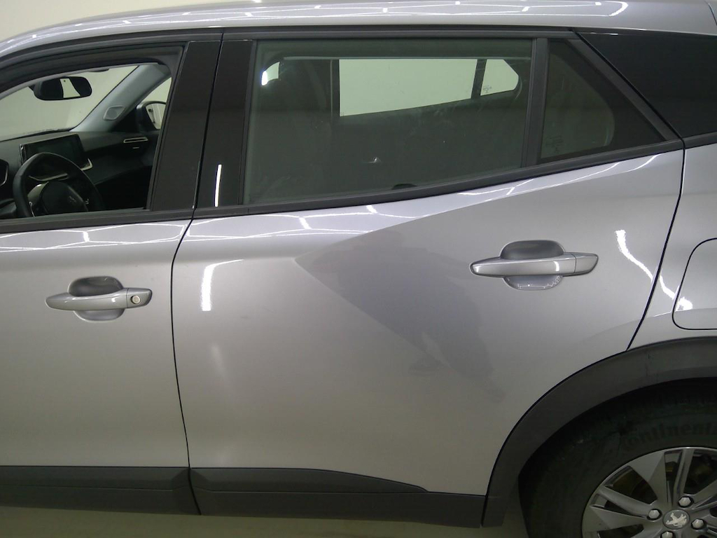 Foto 49 van Peugeot E-2008