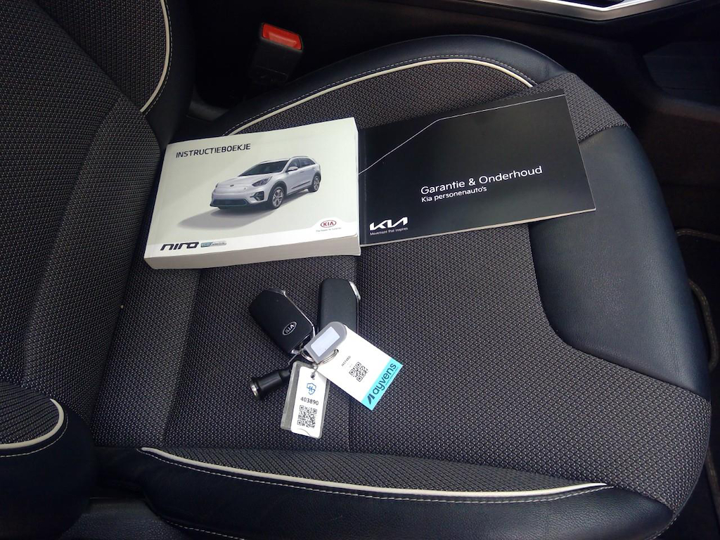 Foto 15 van Kia Niro