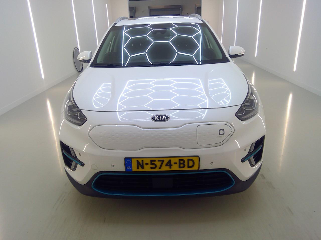Foto 32 van Kia Niro