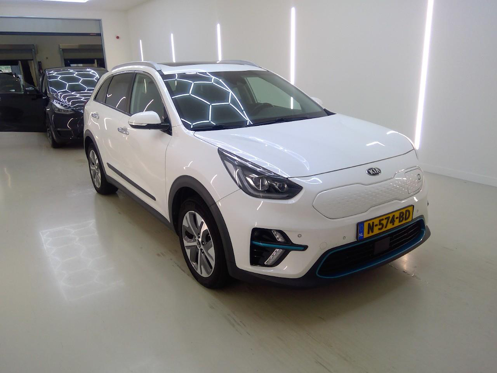 Foto 7 van Kia Niro