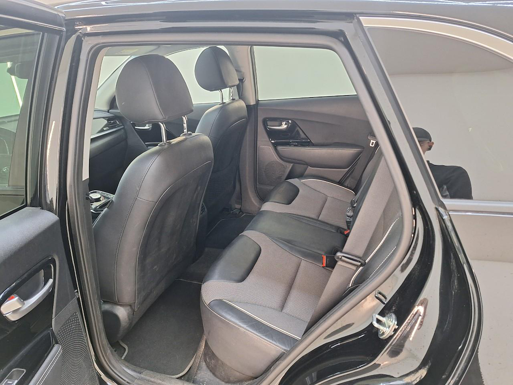 Foto 8 van Kia Niro