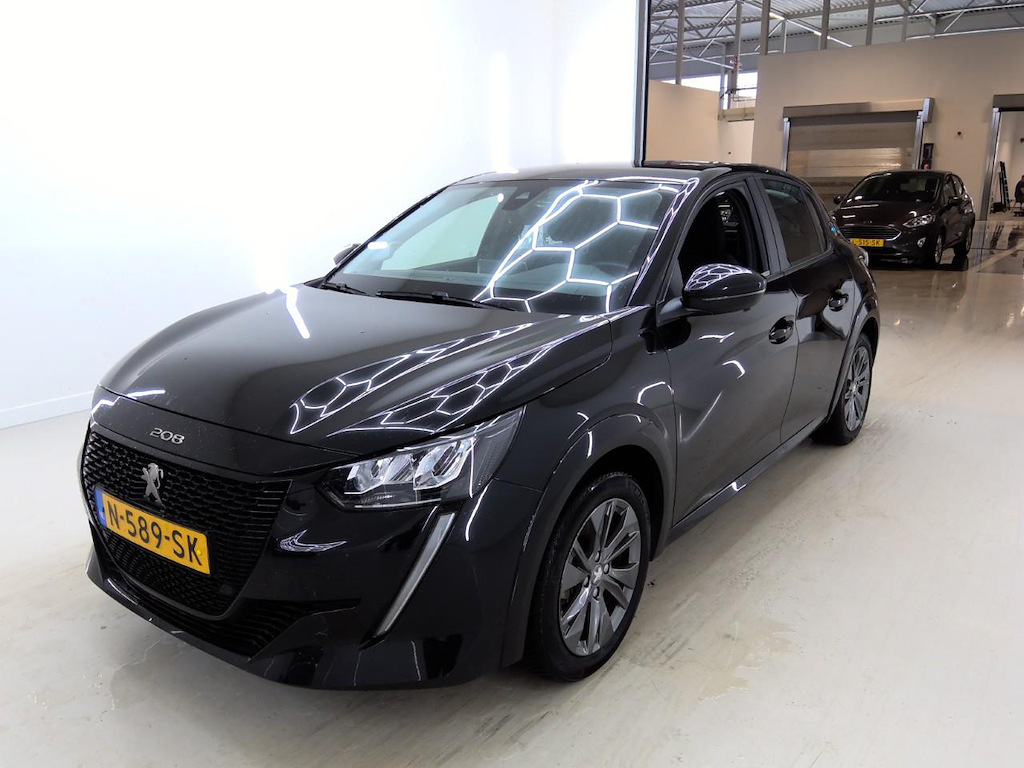 Foto 2 van Peugeot E-208