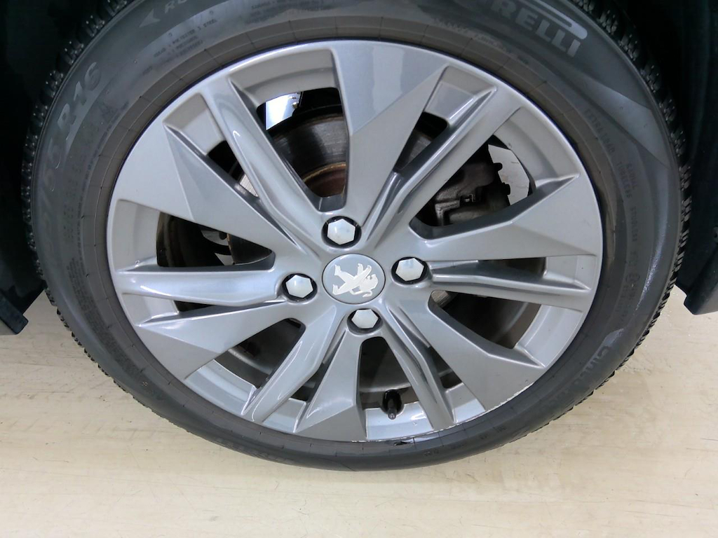 Foto 24 van Peugeot E-208