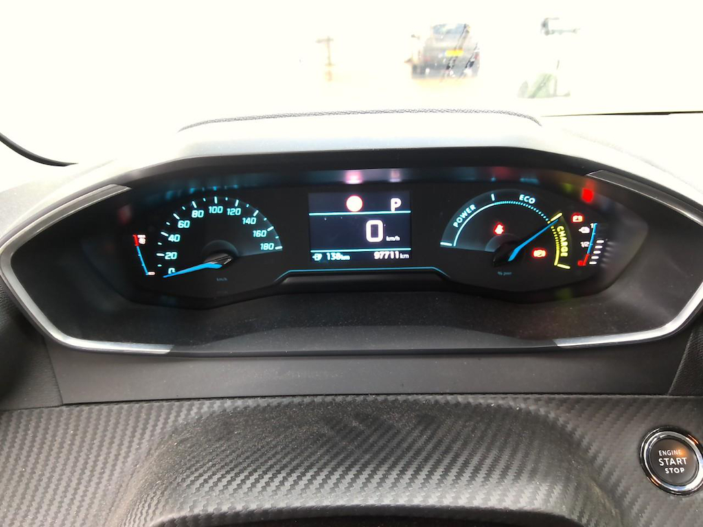 Foto 5 van Peugeot E-208