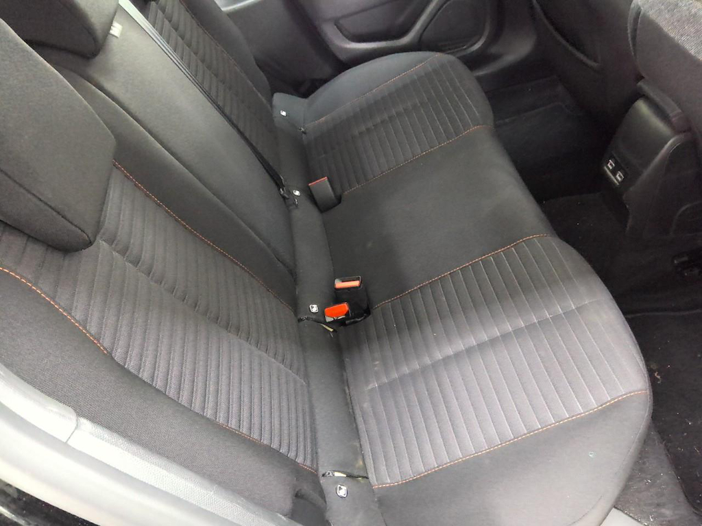Foto 35 van Peugeot E-208