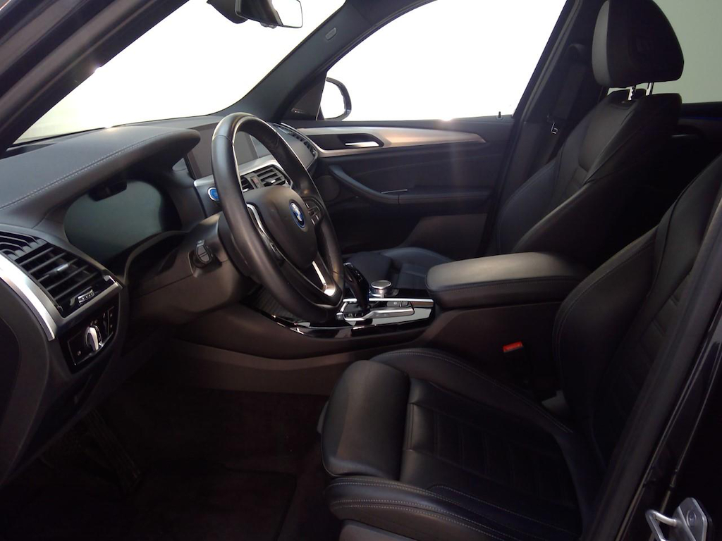 Foto 6 van BMW ix3