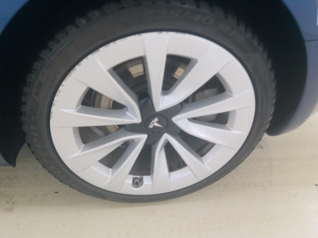 Foto 28 van Tesla Model 3