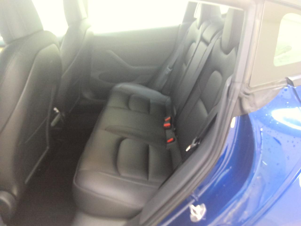 Foto 9 van Tesla Model 3