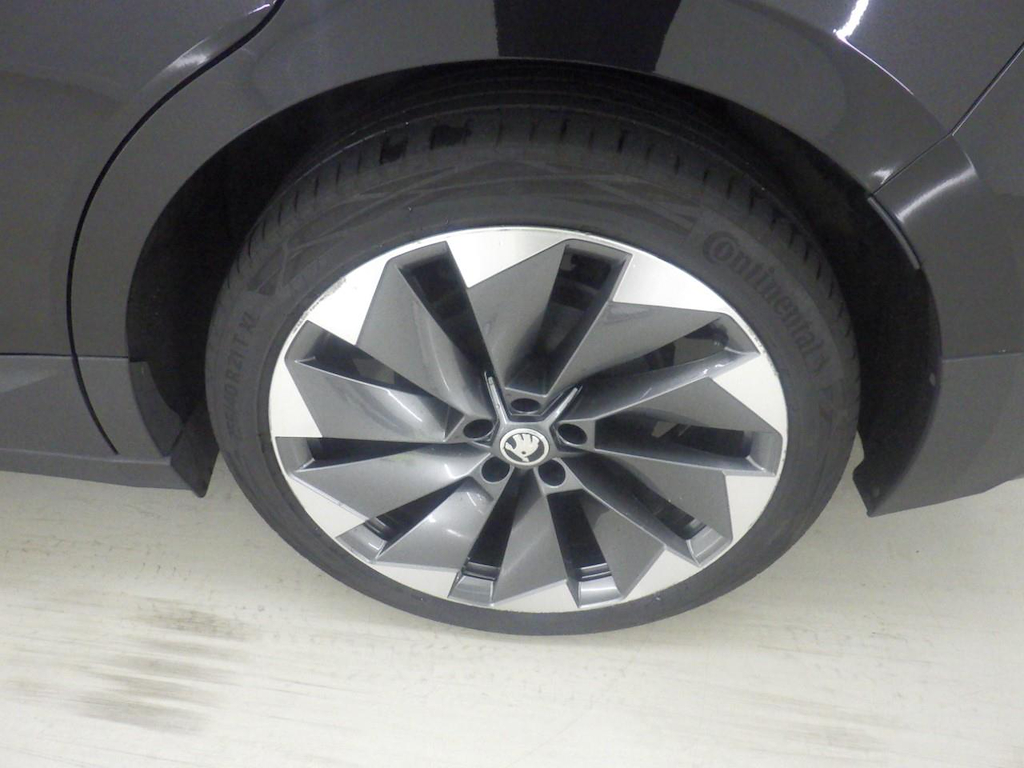 Foto 28 van Skoda Enyaq