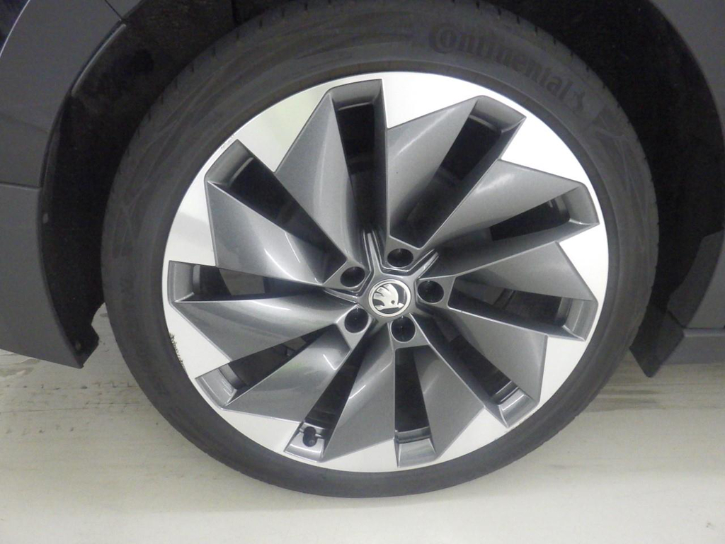Foto 32 van Skoda Enyaq