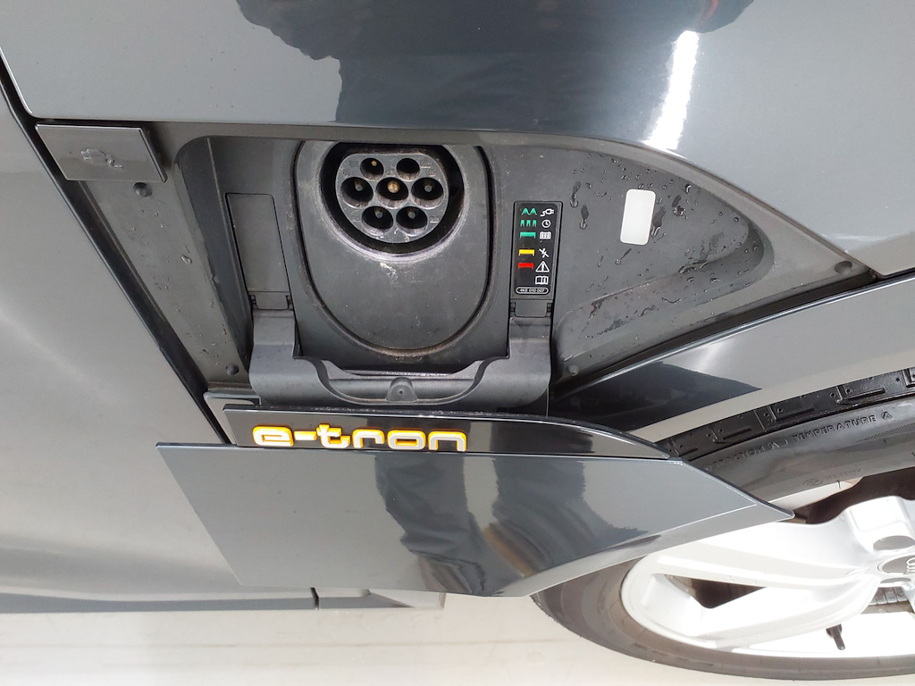 Foto 11 van Audi e-tron sportback