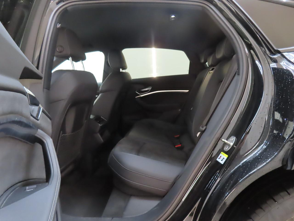 Foto 8 van Audi e-tron sportback