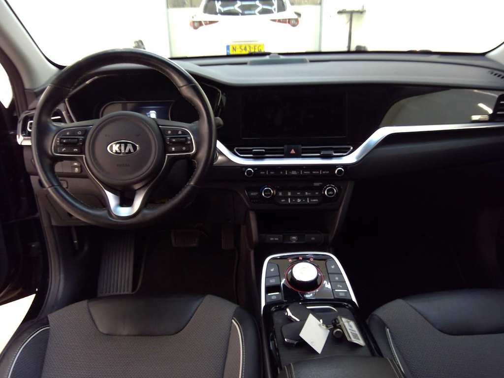 Foto 10 van Kia Niro