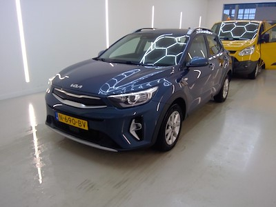 Kaufe KIA Stonic bei Ayvens Carmarket