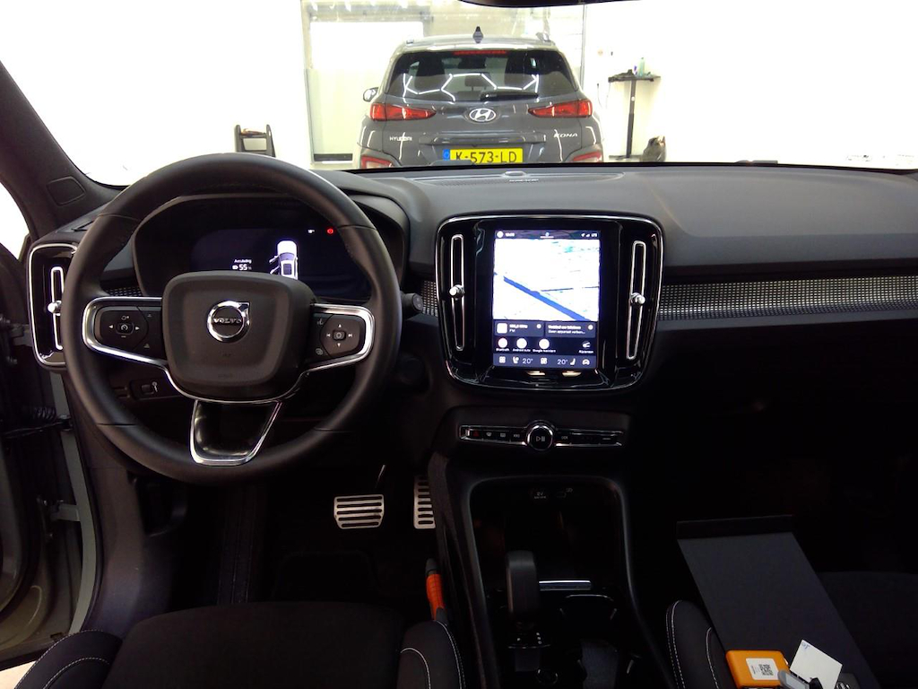Foto 17 van Volvo XC40 Recharge