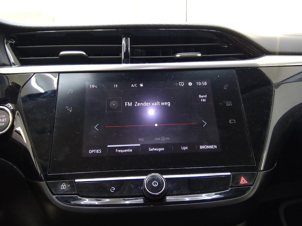 Foto 16 van Opel Corsa-e