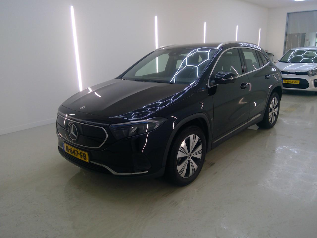Foto 2 van Mercedes EQA