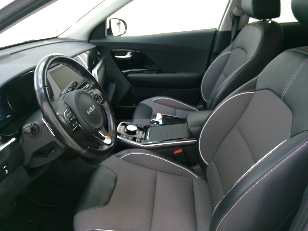 Foto 13 van Kia Niro