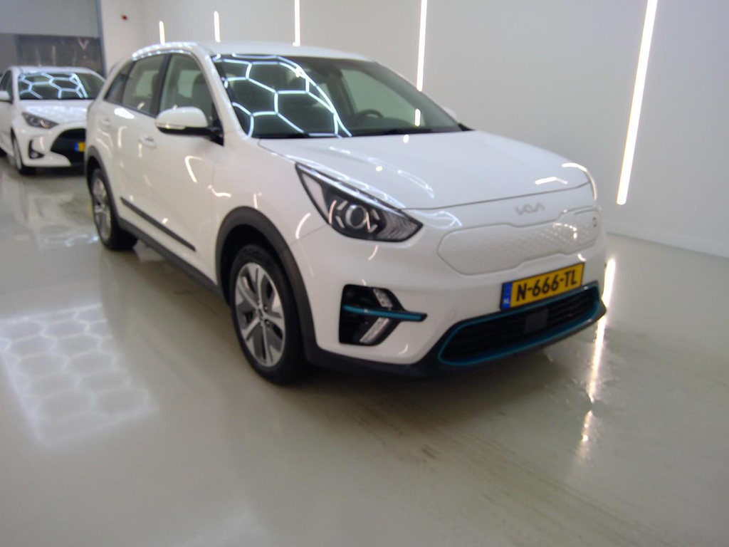 Foto 6 van Kia Niro