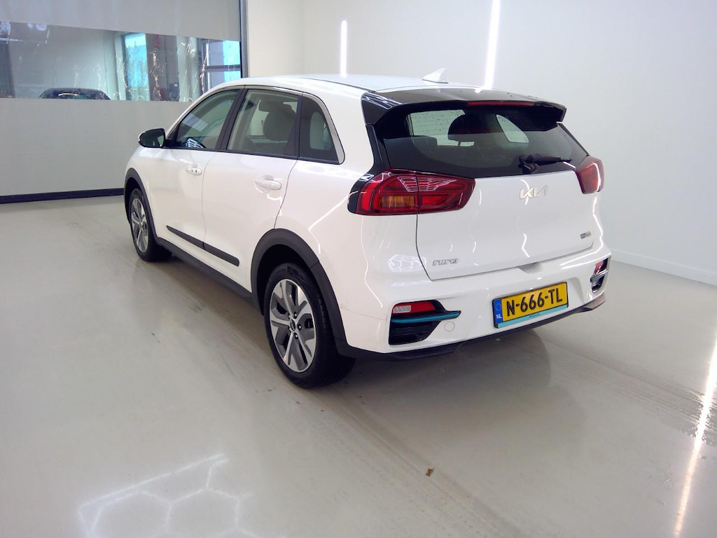 Foto 7 van Kia Niro