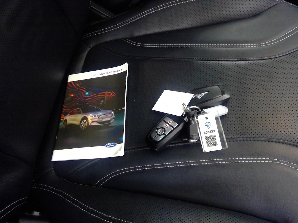 Foto 13 van Ford Mustang