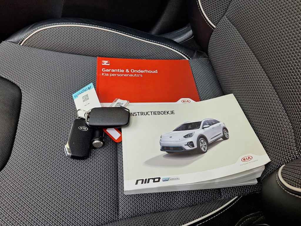 Foto 13 van Kia Niro