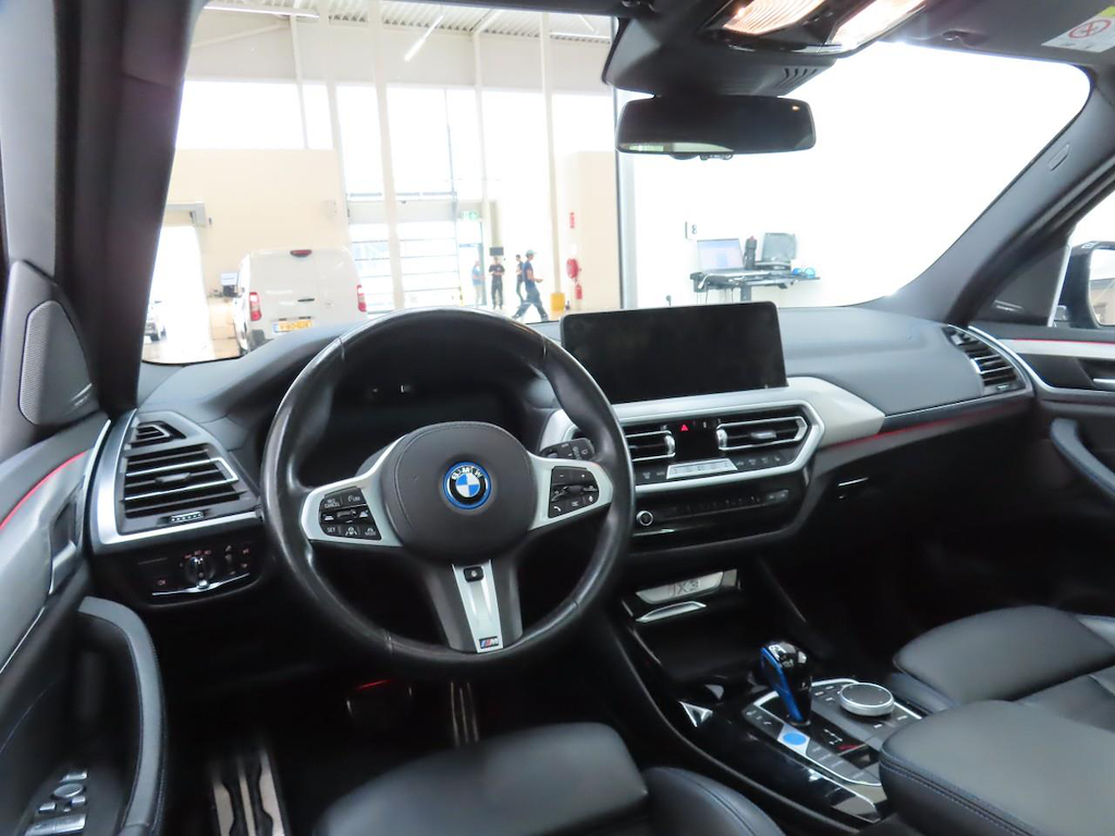 Foto 6 van BMW ix3