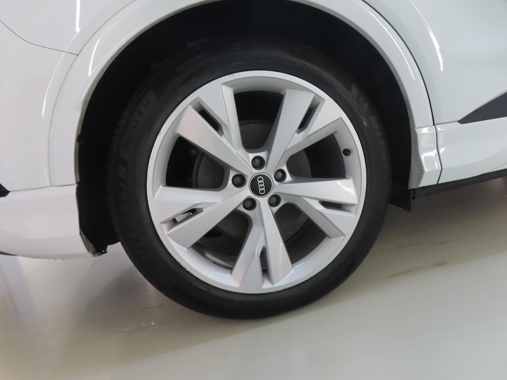 Foto 12 van Audi Q4 e-tron