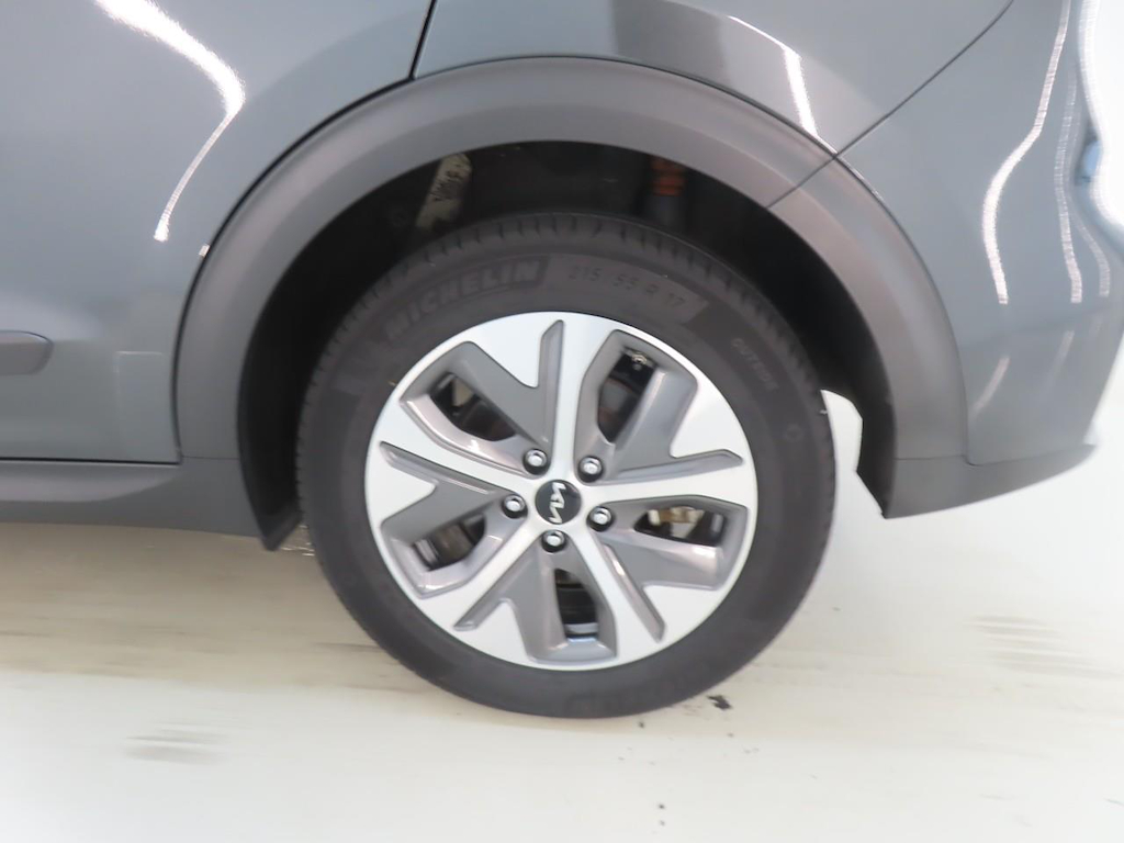 Foto 12 van Kia Niro