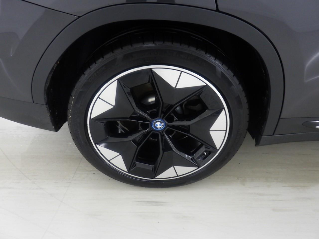 Foto 29 van BMW ix3