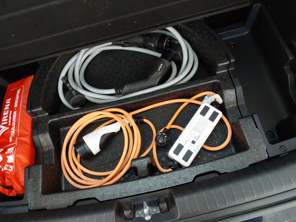 Foto 7 van Kia Niro