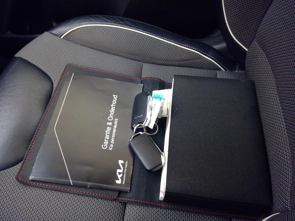 Foto 18 van Kia Niro