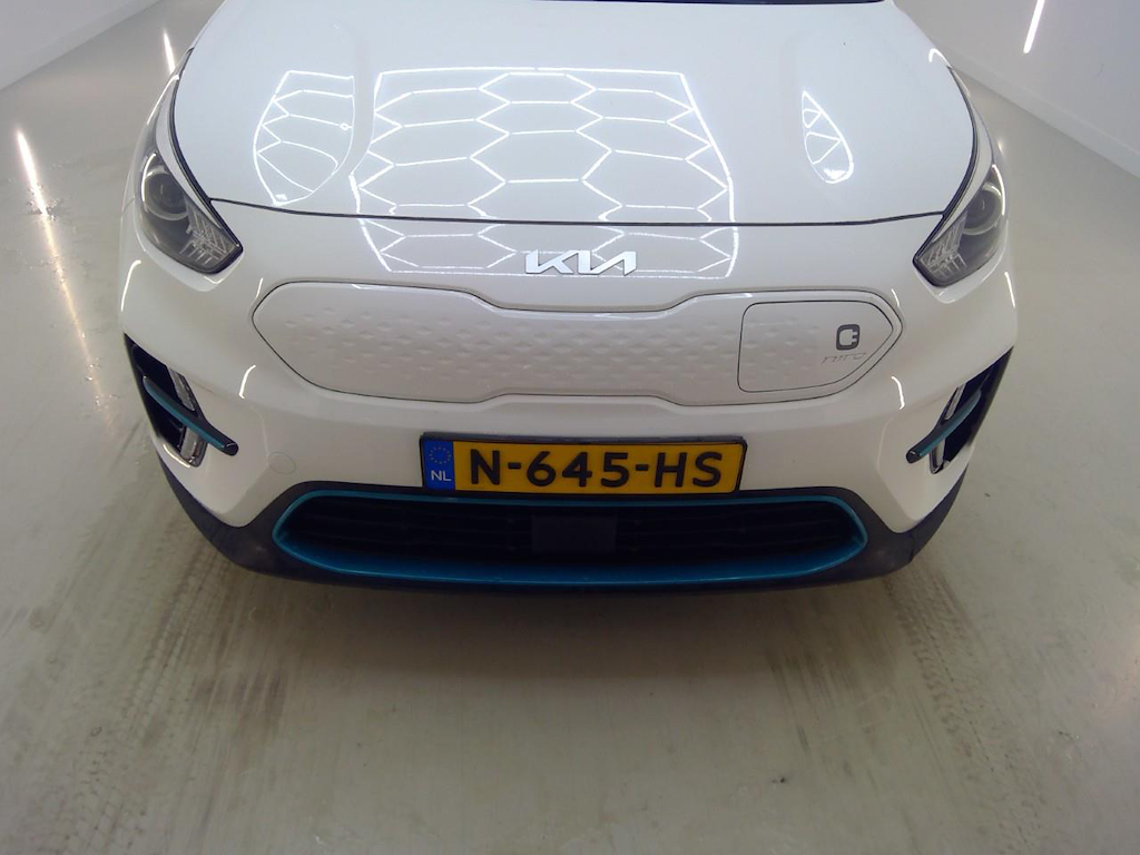 Foto 25 van Kia Niro