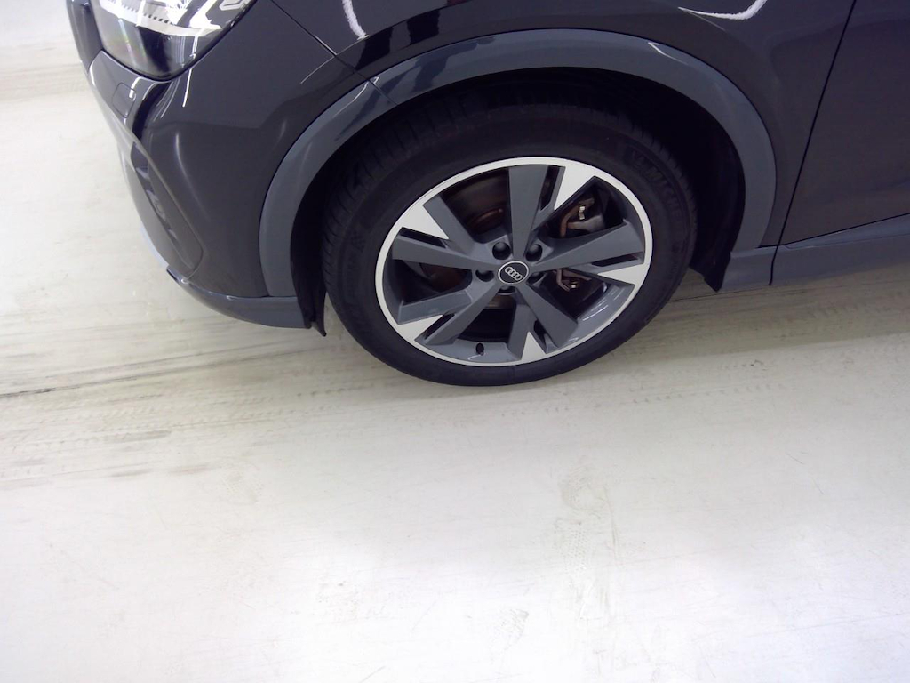 Foto 23 van Audi Q4 e-tron