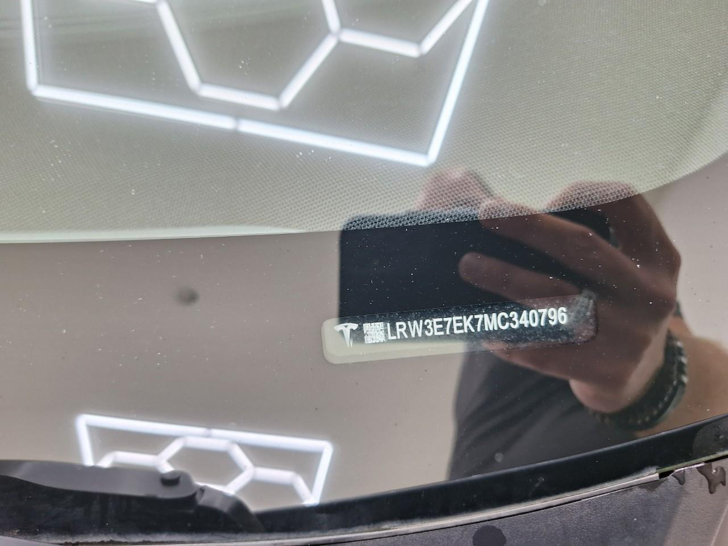 Foto 10 van Tesla Model 3