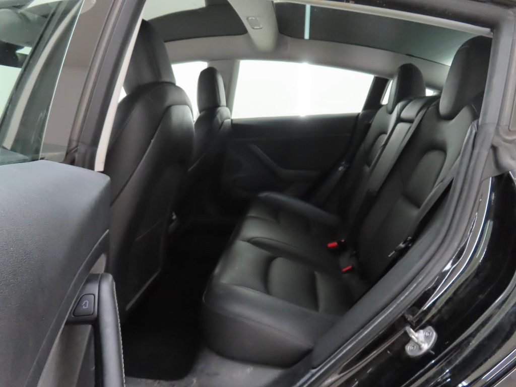 Foto 6 van Tesla Model 3