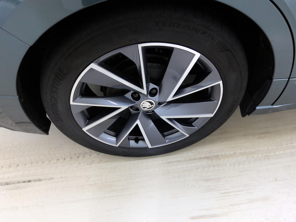 Foto 14 van Skoda Enyaq