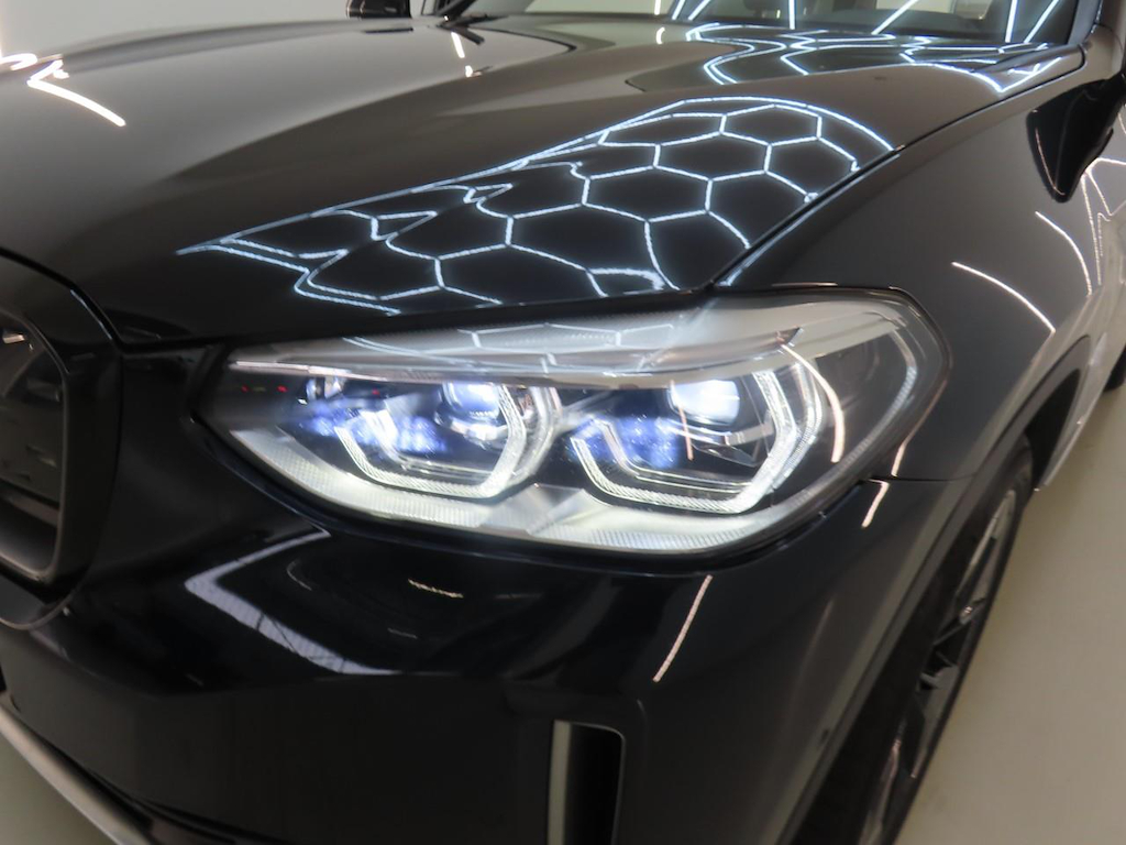 Foto 41 van BMW ix3