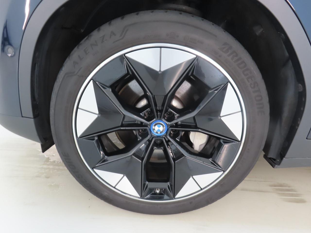 Foto 48 van BMW ix3