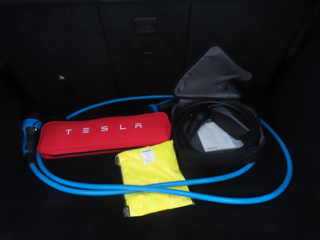Foto 10 van Tesla Model Y