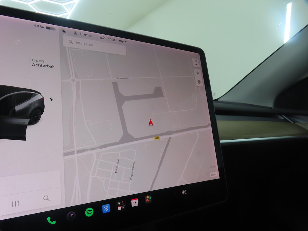 Foto 18 van Tesla Model Y