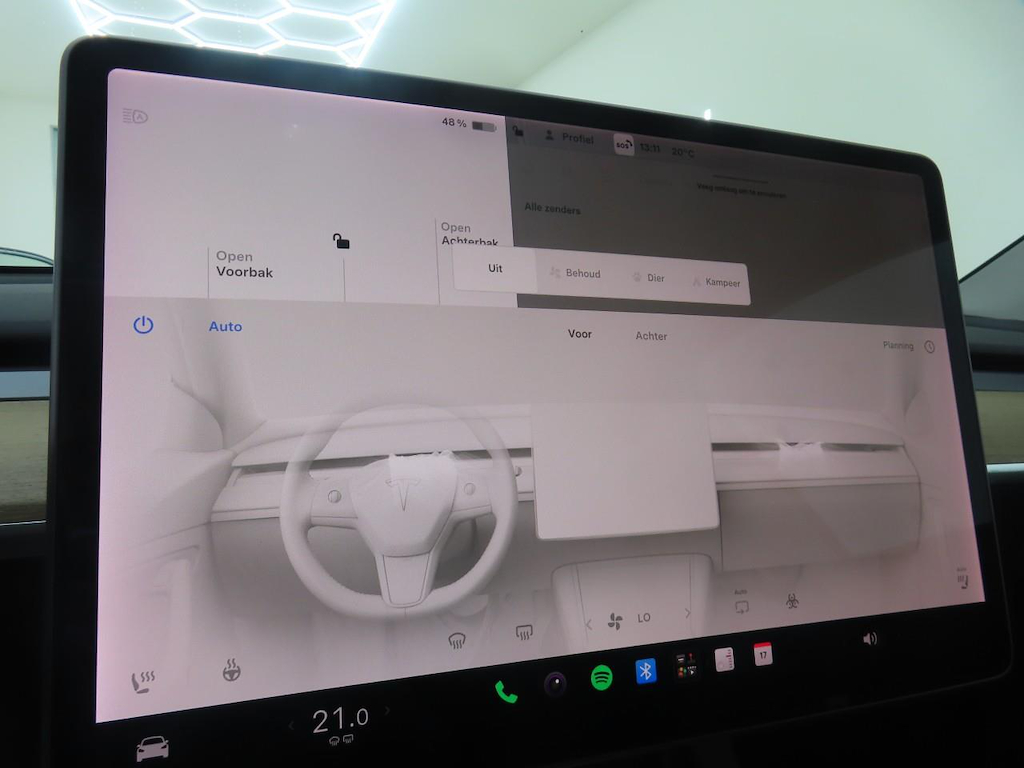 Foto 19 van Tesla Model Y