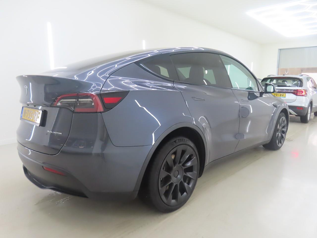 Foto 3 van Tesla Model Y